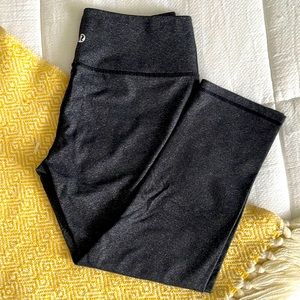 Lululemon leggings size 4